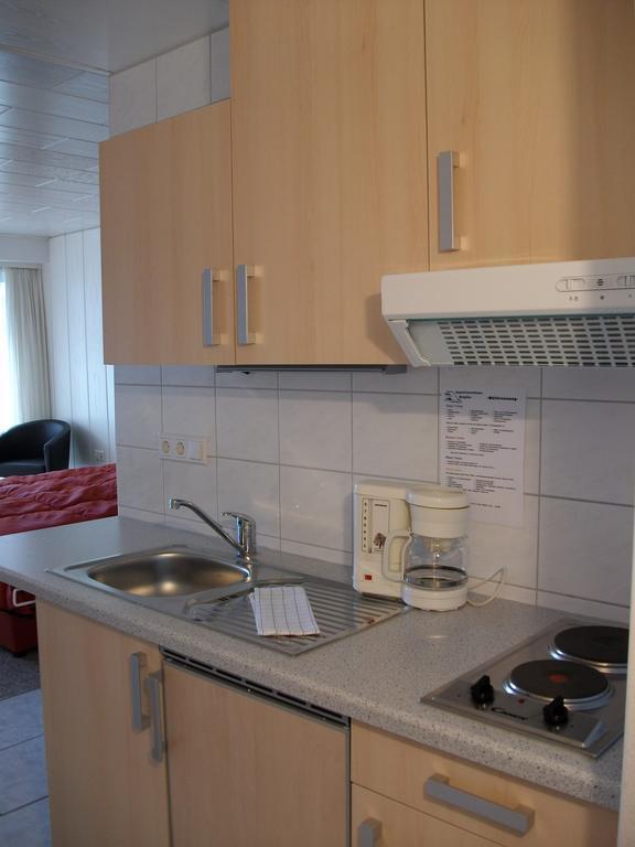 Haus Delphin Hotell Bad Wildungen Exteriör bild