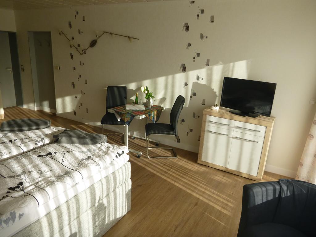 Haus Delphin Hotell Bad Wildungen Exteriör bild